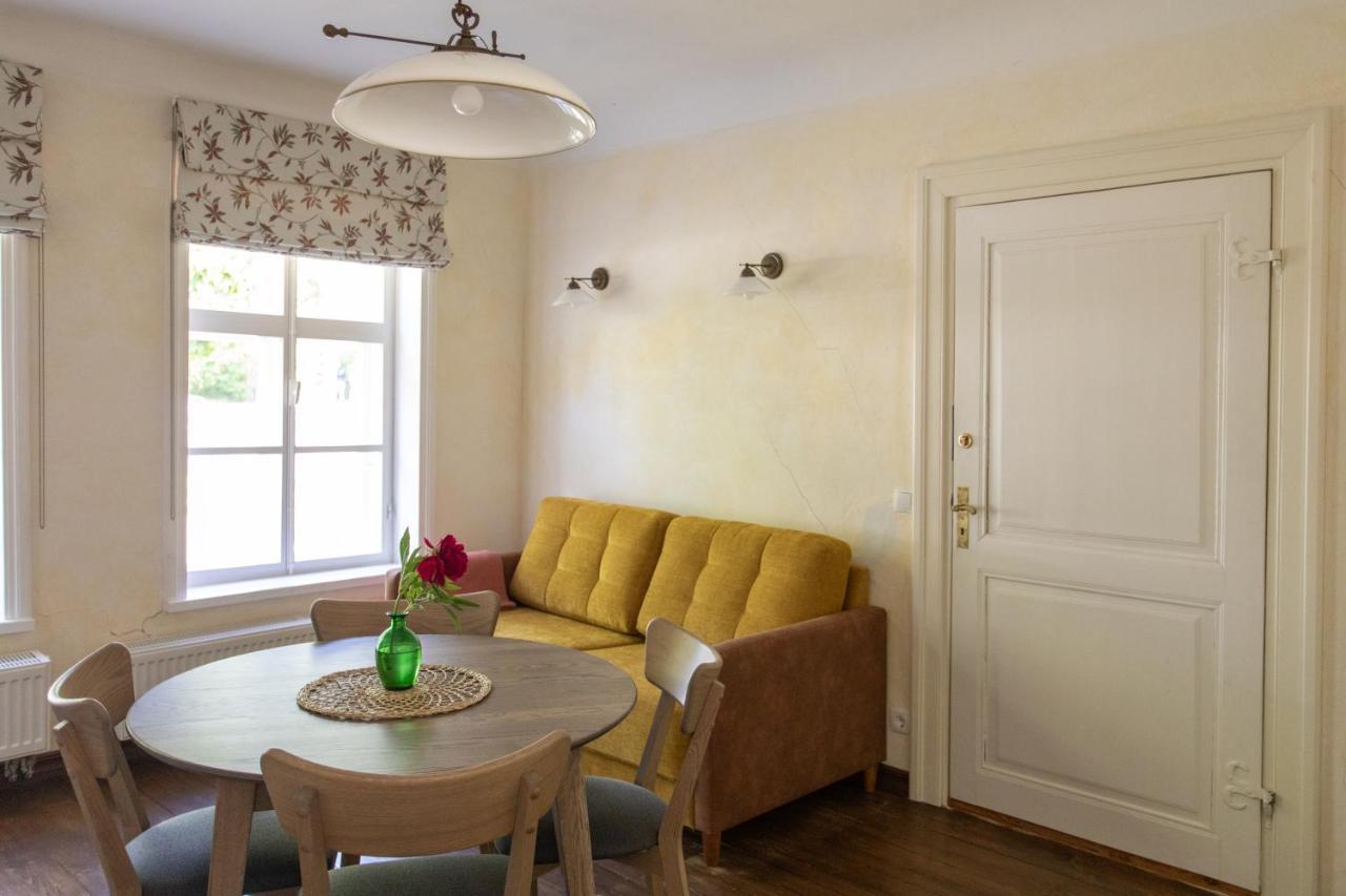 Allee Apartments Kuressaare Cameră foto